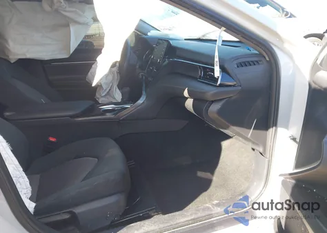 2023 Toyota Camry Le z USA, uszkodzony, nr VIN 4T1C11AK7PU085045